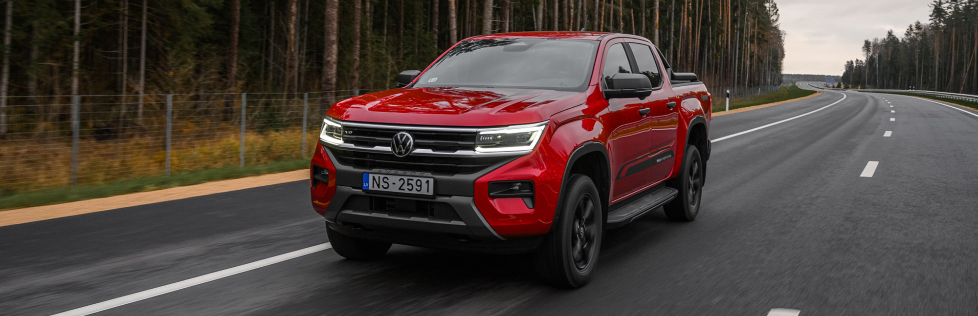 Naujos kartos „Volkswagen Amarok“ pikapai – jau Lietuvos keliuose